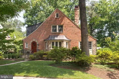 914 Wellington Rd, Baltimore, MD 21212