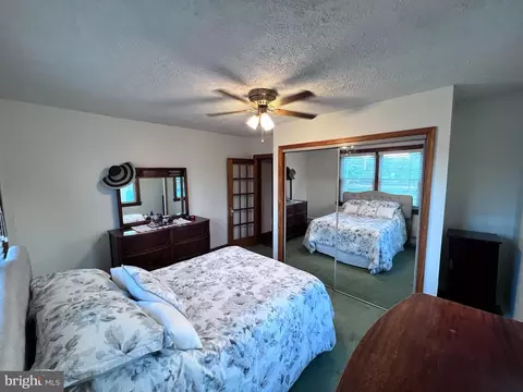 4120 Baltimore St, Halethorpe, MD 21227 photo 17
