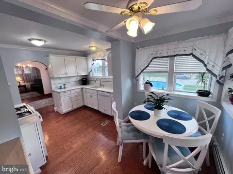4120 Baltimore St, Halethorpe, MD 21227 photo 12