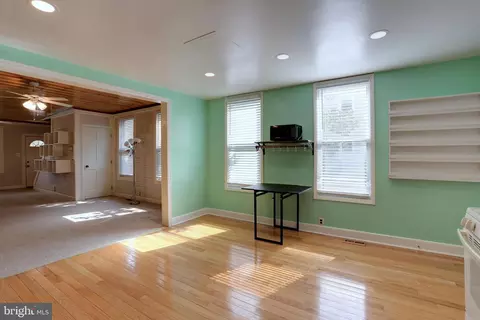 113 3rd Ave, Halethorpe, MD 21227 photo 5