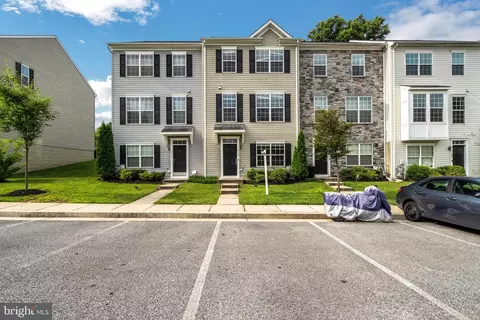 2709 Theresa Ln, Halethorpe, MD 21227
