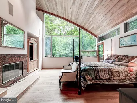 Bedroom - 13333 Redcoat Ln, Phoenix, MD 21131 photo 1 of 2
