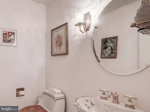 Bath - 13333 Redcoat Ln, Phoenix, MD 21131 photo 1 of 5