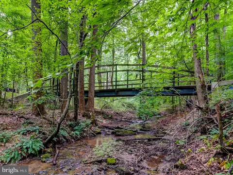 View/Area - 13333 Redcoat Ln, Phoenix, MD 21131 photo 2 of 5