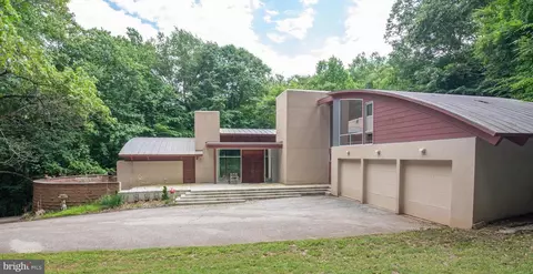 Exterior - 13333 Redcoat Ln, Phoenix, MD 21131 photo 31 of 39