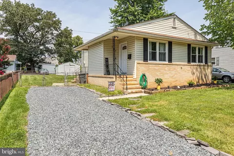 926 Homberg Ave, Essex, MD 21221