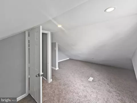 Entry Way - 11236 Mccubbin Ave, Upper Falls, MD 21156 photo 2 of 4