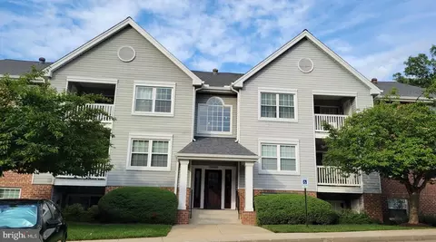 8 Rumford Dr #103, Catonsville, MD 21228