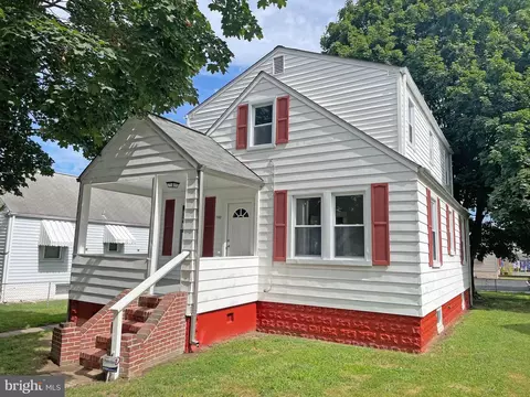 7302 Martell Ave, Dundalk, MD 21222