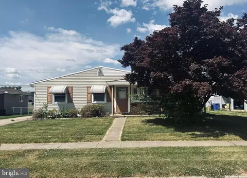 7621 Merritt Point Rd, Dundalk, MD 21222