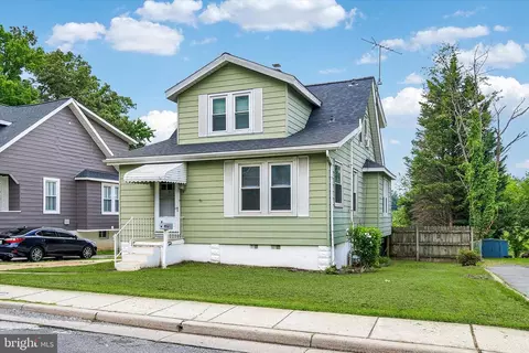 31 Henry Ave, Nottingham, MD 21236