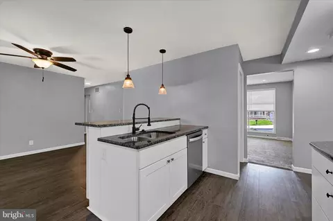 5601 Carrington Dr, White Marsh, MD 21162 photo 7