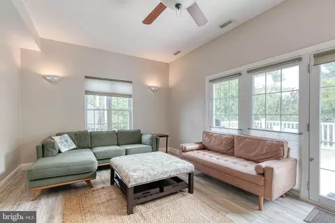 708 Regester Ave, Baltimore, MD 21212 photo 4