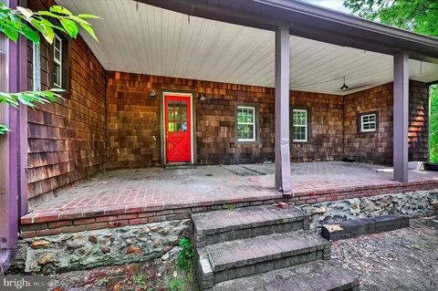 3820 Dance Mill Rd, Phoenix, MD 21131 photo 4