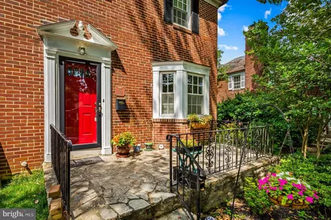 220 Murdock Rd, Baltimore, MD 21212 photo 2