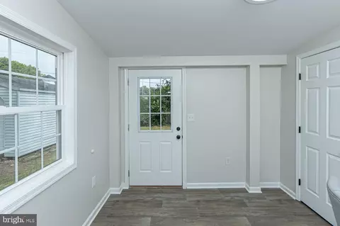 552 Compass Rd, Middle River, MD 21220 photo 16