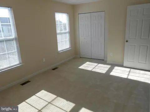 18 Gemstone Ct, Windsor Mill, MD 21244 photo 16