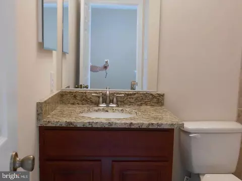 18 Gemstone Ct, Windsor Mill, MD 21244 photo 9