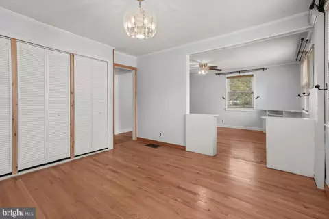 3136 Cornwall Rd, Dundalk, MD 21222 photo 8
