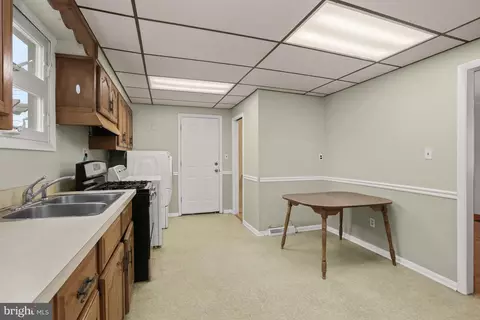 3136 Cornwall Rd, Dundalk, MD 21222 photo 12