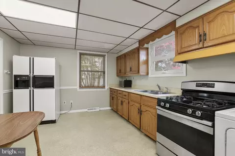 3136 Cornwall Rd, Dundalk, MD 21222 photo 13