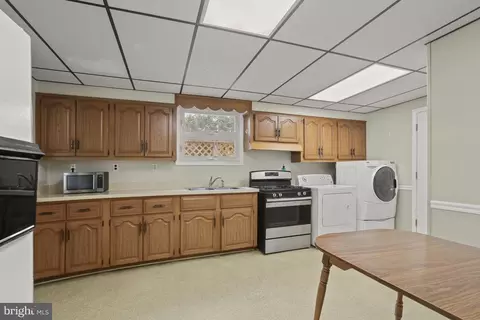 3136 Cornwall Rd, Dundalk, MD 21222 photo 10