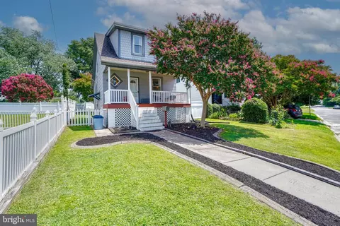 1817 Maxwell Ave, Dundalk, MD 21222 photo 1