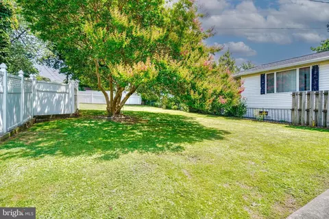 1817 Maxwell Ave, Dundalk, MD 21222 photo 12