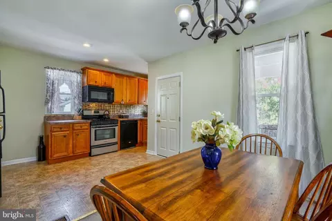 1817 Maxwell Ave, Dundalk, MD 21222 photo 7