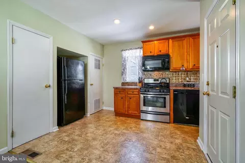 1817 Maxwell Ave, Dundalk, MD 21222 photo 8