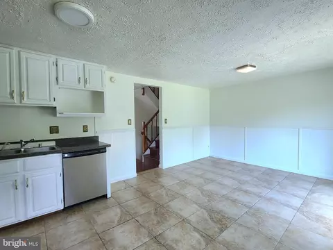 3954 Link Ave, Nottingham, MD 21236 photo 8