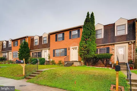 11 Keen Valley Dr, Catonsville, MD 21228