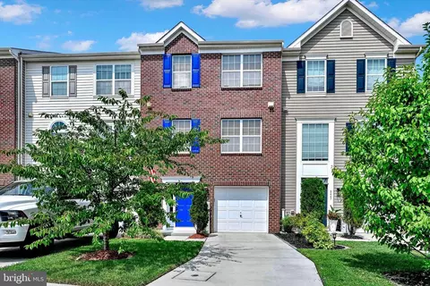8445 Stansbury Lake Dr, Dundalk, MD 21222
