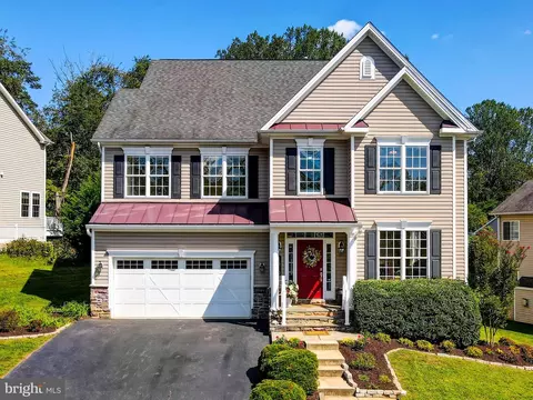1810 Morning Walk Dr, Catonsville, MD 21228