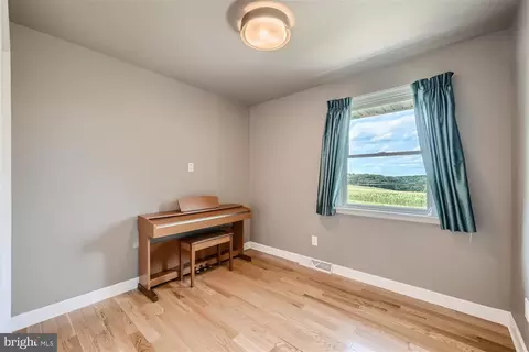 19712 Middletown Rd, Freeland, MD 21053 photo 19