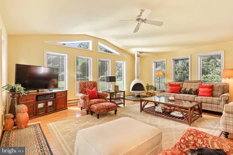 13706 Harcum Rd, Phoenix, MD 21131 photo 13