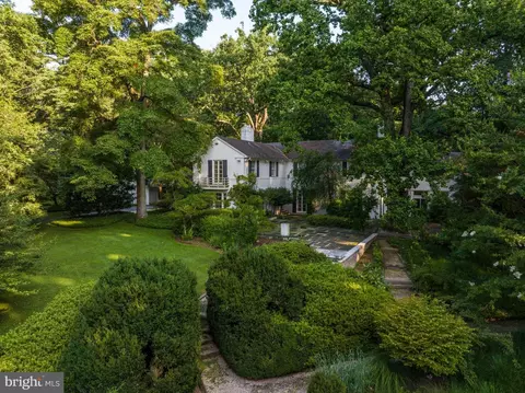 8410 Park Heights Ave, Pikesville, MD 21208