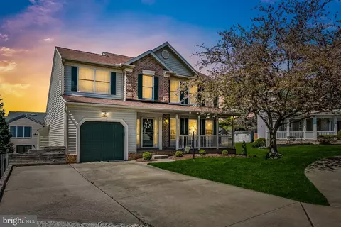 8 Symphony Woods Ct, Nottingham, MD 21236
