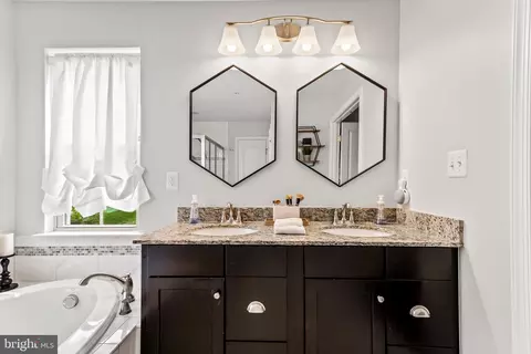 10433 Windlass Run Rd, Middle River, MD 21220 photo 26