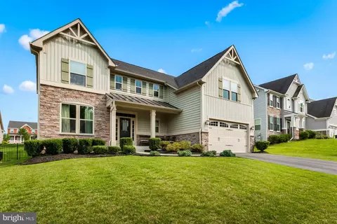 10433 Windlass Run Rd, Middle River, MD 21220 photo 2