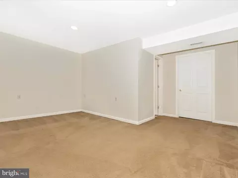 2015 Putnam Rd, Halethorpe, MD 21227 photo 42