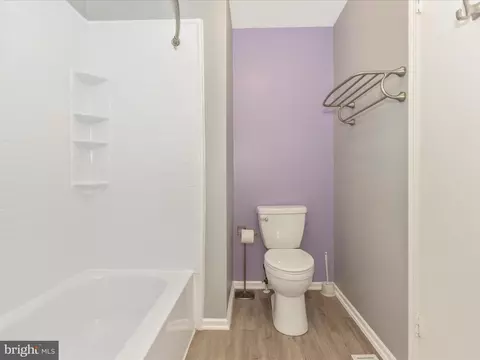 2015 Putnam Rd, Halethorpe, MD 21227 photo 35