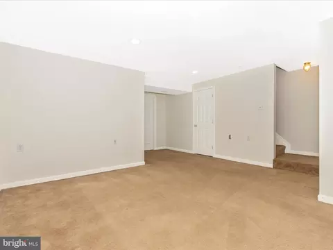 2015 Putnam Rd, Halethorpe, MD 21227 photo 44