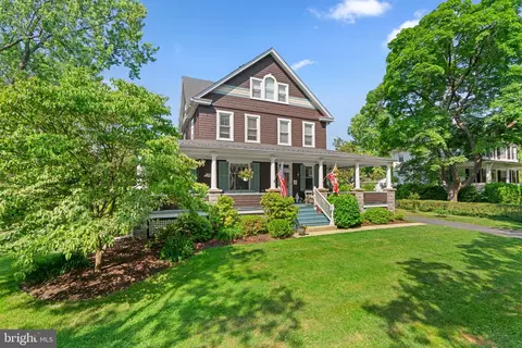 7 Osborne Ave, Catonsville, MD 21228