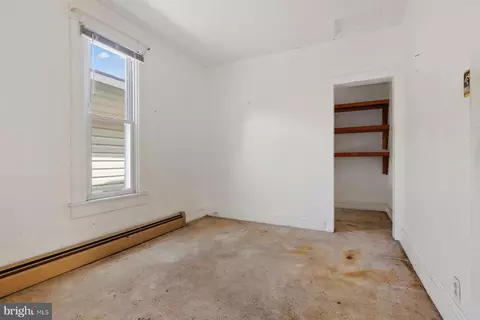21 Centre Ave, Dundalk, MD 21222 photo 17