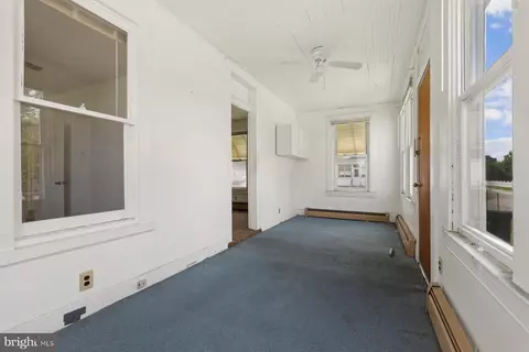 21 Centre Ave, Dundalk, MD 21222 photo 12