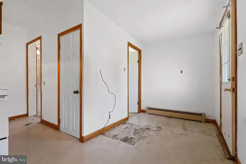 21 Centre Ave, Dundalk, MD 21222 photo 19