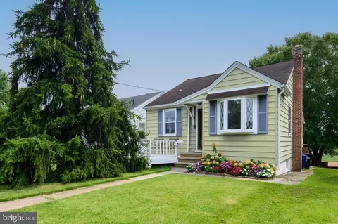 1269 Birch Ave, Halethorpe, MD 21227