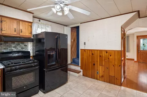 1269 Birch Ave, Halethorpe, MD 21227 photo 10
