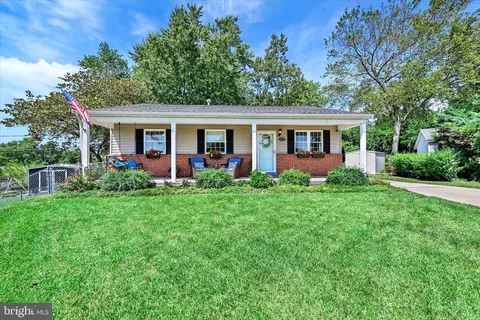 2322 Holyoke Rd, Rosedale, MD 21237